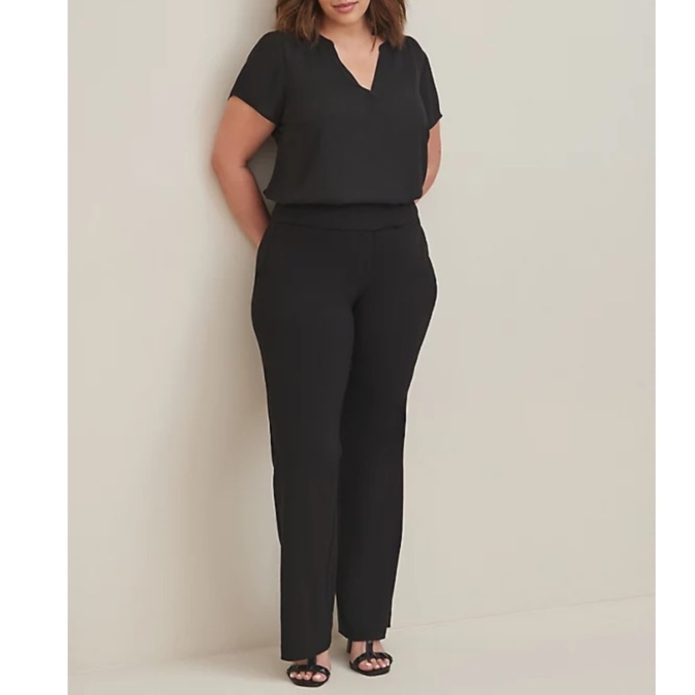 TORRID NWT GEORGETTE HI-LOW SHORT SLEEVE BLOUSE - Picture 2 of 6